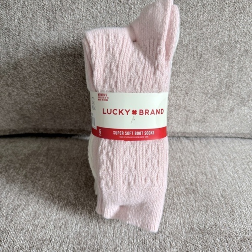 NWT Lucky 🍀 Brand women’s 6-pk super soft boot socks.